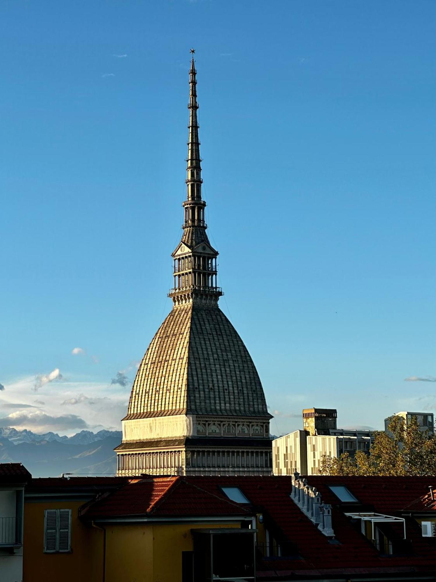 Le Finestre Sulla Mole Appartement Turijn Buitenkant foto
