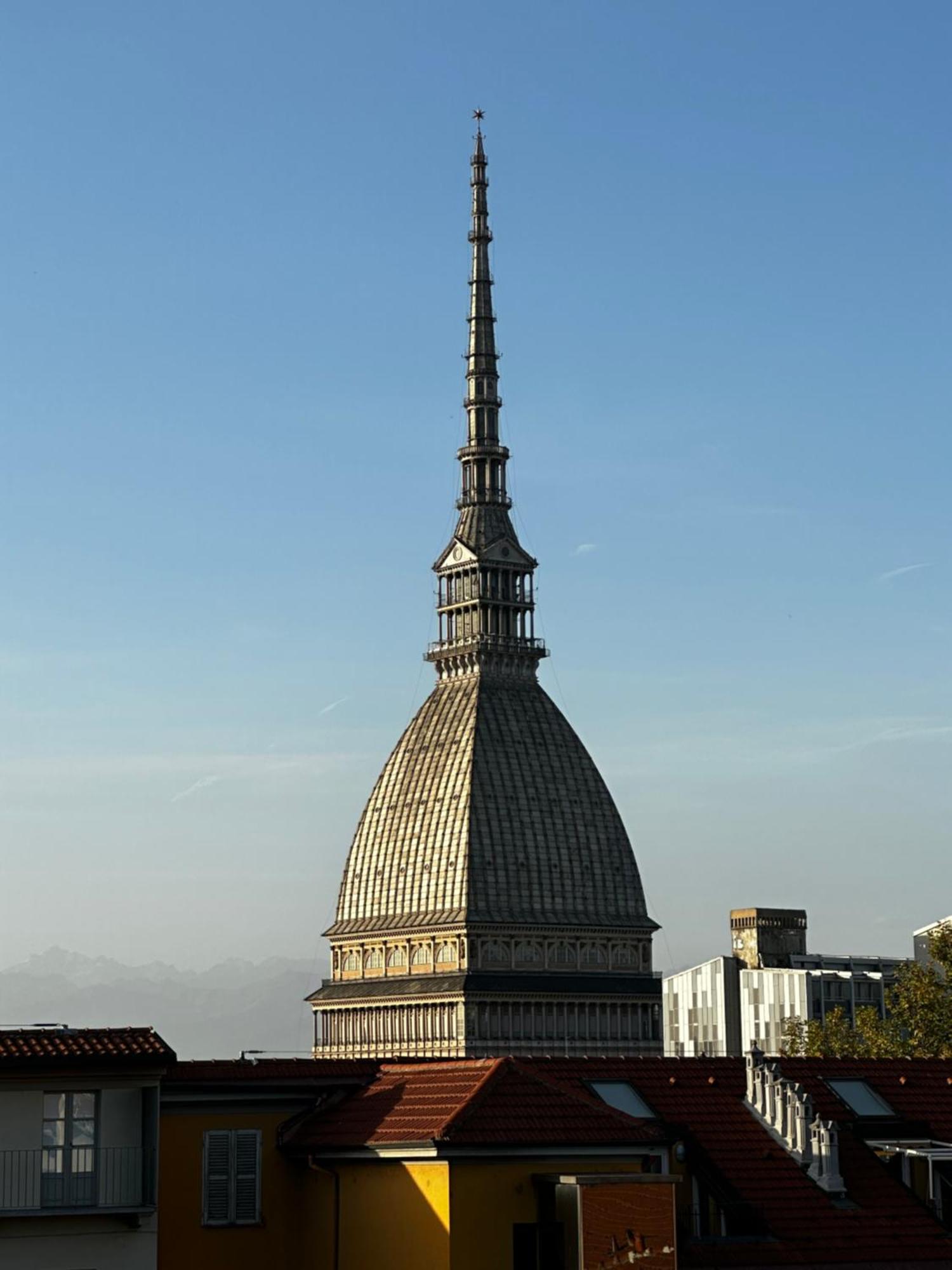Le Finestre Sulla Mole Appartement Turijn Buitenkant foto