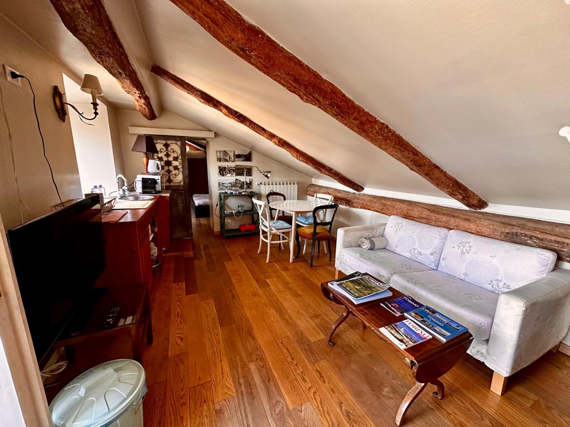 Le Finestre Sulla Mole Appartement Turijn Buitenkant foto
