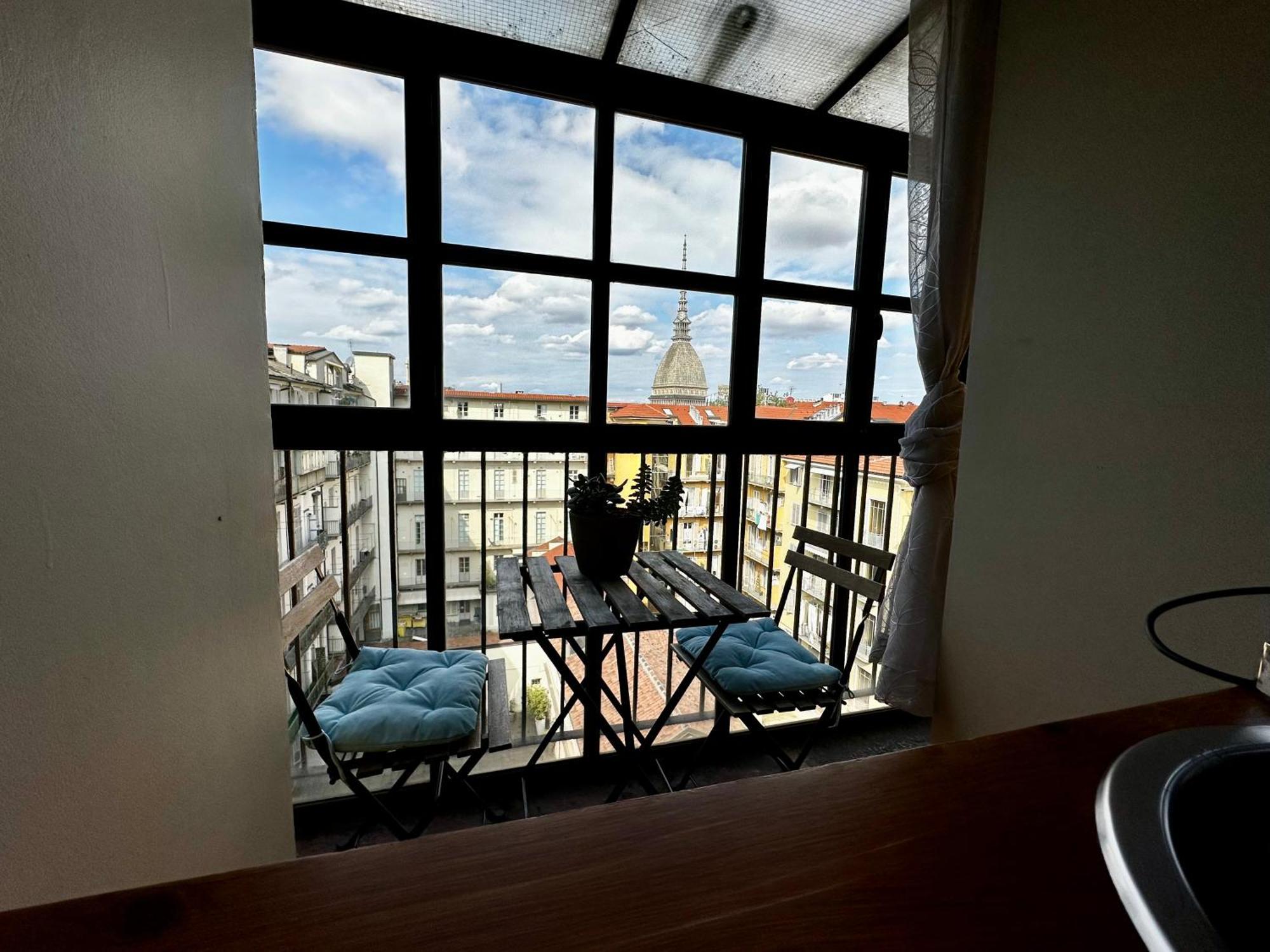 Le Finestre Sulla Mole Appartement Turijn Buitenkant foto